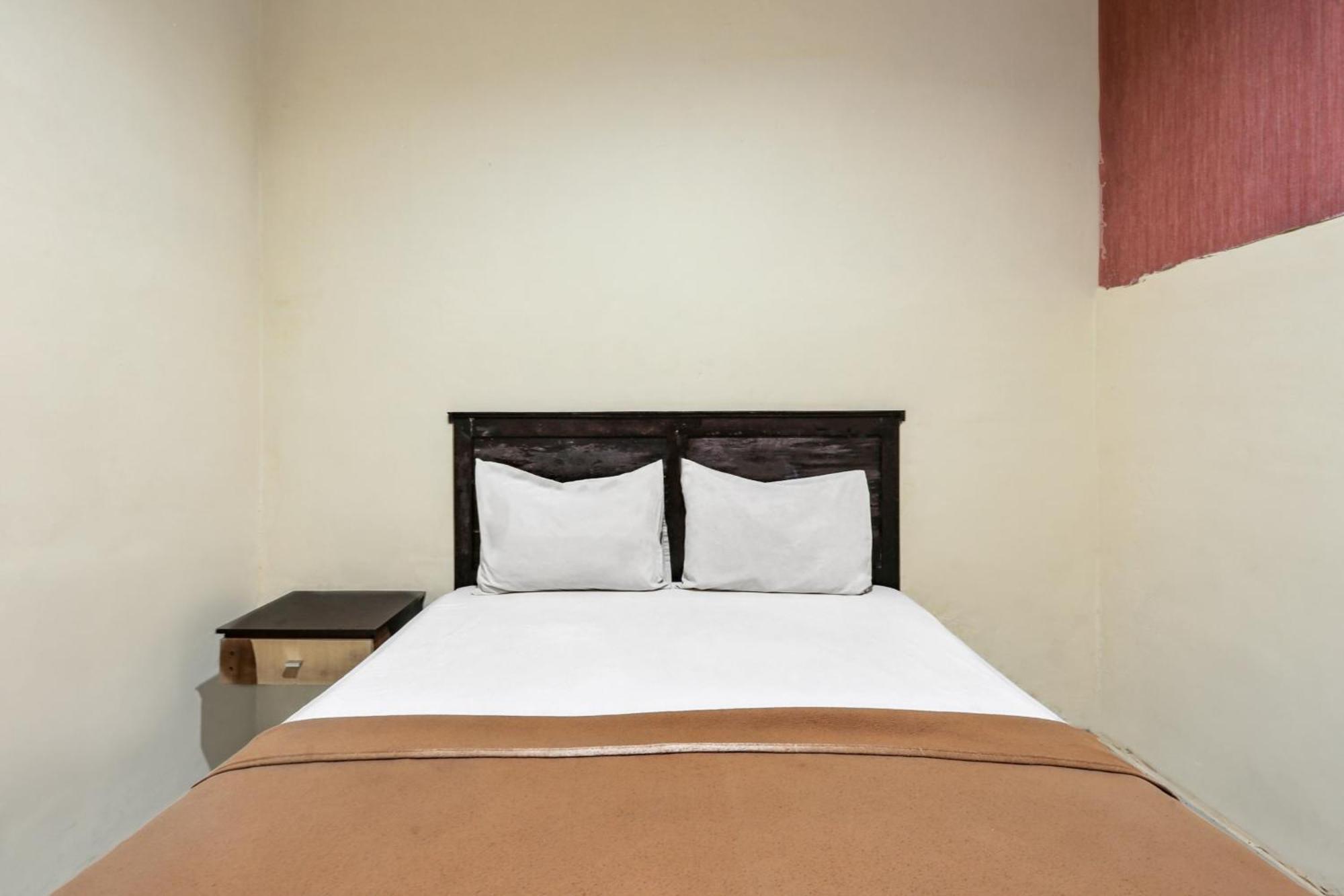 Collection O 93163 Hotel Grand Kartika Pare-Pare Exterior photo